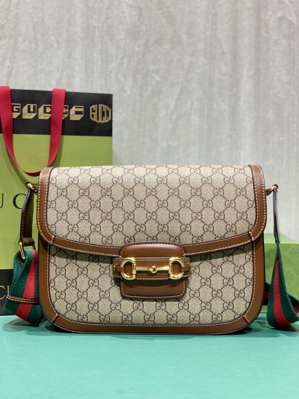 Gucci Handbags 886